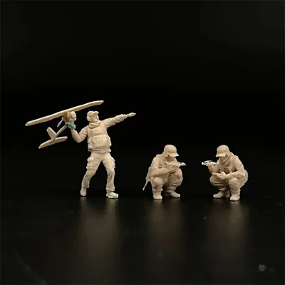 1/72 Scale Resin Model Hand Thrown Drone Soldier Figures Military Miniature • $13