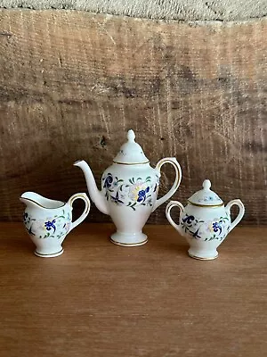 Miniature Coalport Teaset • £15