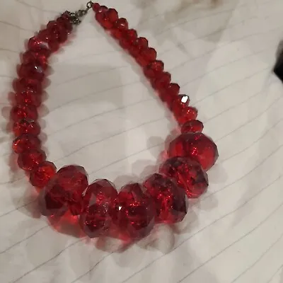 $32 • Buy Joan Rivers Red Faceted Lucite Graduated Bead Chunky Statement Necklace EUC
