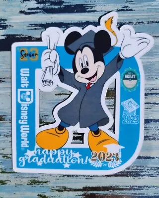 Walt Disney Magnet Passholder 2023 Mickey Mouse Graduation Class Of 2023 • $6