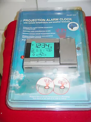 La Crosse Technology  Projection Alarm Clock. Model 15737 NEW W/remote Temp & • $19.95