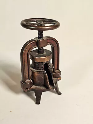 Antique Cider Press Bronze Metal Diecast Pencil Sharpener • Play Me #986 • $9