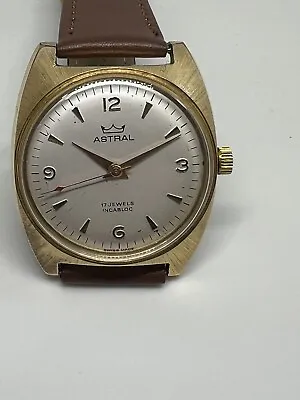 Vintage Astral Mechanical Men Wristwatch Swiss Made • £30.72