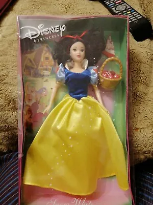 £23.99 • Buy Disney Store Snow White Doll- Boxed