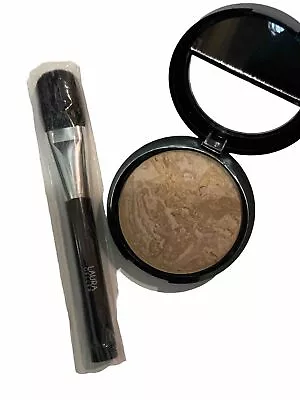 LAURA GELLER Baked Balance-n-Brighten FOUNDATION In Medium 8g & Powder Brush • £25.95