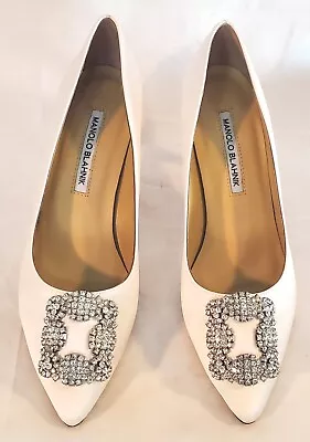 *Manolo Blahnik Hangisi 105MM Embellished Satin Pumps Size 39 White New • $599.98