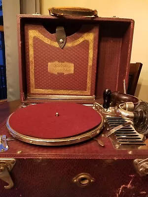 Rare Vintage Portable Carryola Master Phonograph  Works! With Over 25 Albums! • $250