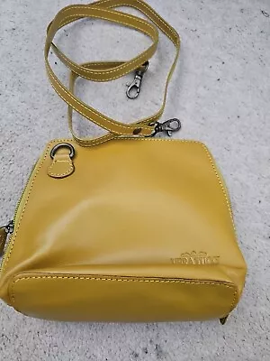 Ladies Vera Tucci Small Mustard Crossbody/shoulder Bag • £2.99