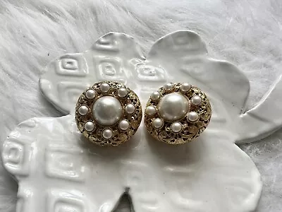 Chanel Vintage Gold Pearl  Button Clip-on Earrings • $300