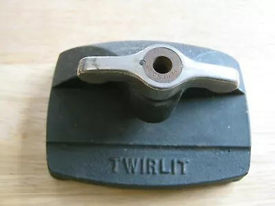 TWIRLIT No. 401 Single Hole Punch/Paper Drill 1/4  Saber Sales Hagerstown MD  • $5