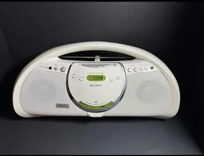 Sony Portable Boombox ZS-Y3 Radio CD AM/FM Retro Vintage Tested Works Great! • $23.80