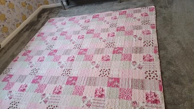£44.99 • Buy King Sized Patchwork Quilt Style Throw Topper Dreams And Drapes Country Cottage 