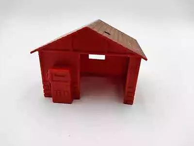 Vtg. 1972 Mattel Putt Putt Red R/R Train Station Gas Garage Pump Building • $12.95