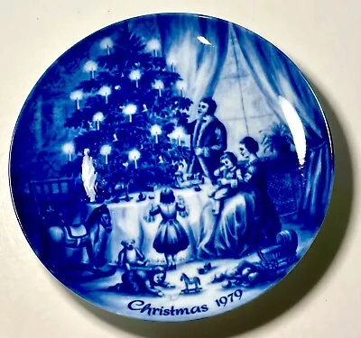 1979 Kaiser Christmas Plate Germany Blue Porcelain Christmas Tree 7.5  Ltd Ed. • $16