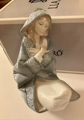 LLADRO #5477   MARY   THE VIRGIN MOTHER -NATIVITY-EXCELLENT/MINT W/ O. BOX • $217.99