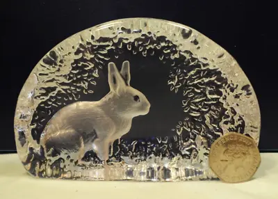 Mats Jonasson Art Glass Rabbit Paper Weight Very Good Condition • £18
