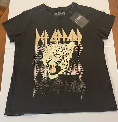 Def Leppard Washed Black Women’s Large Tshirt *NWT • $24.95