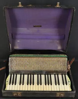 Vintage Hohner Tango IV Piano Accordion Pearl Red W/ Case Made In Germany • $399.99