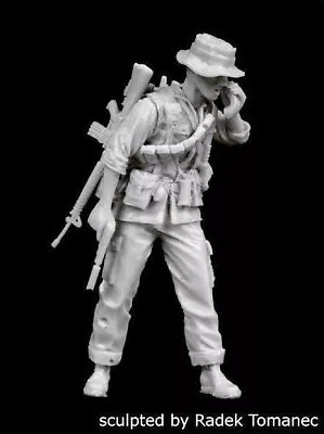 Black Dog 1/35 United States Navy SEAL In Vietnam No.1 W/Silenced Pistol F35126 • $23.97