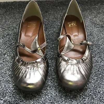 £15 • Buy Bnwt Per Una Bronze Low Heel Shoes. Size 7.5
