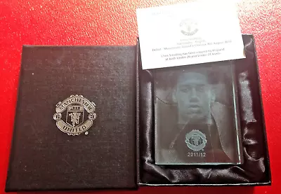 Boxed Manchester United Chris Smalling Glass Etched Paperweight 2011/12 V Wigan • £9.99