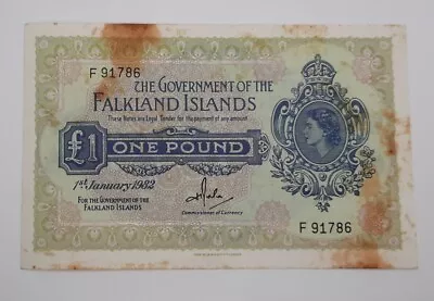 1982 - Government Of The Falkland Islands - 1 (One) Pound Serial No. F 91786 • £59.95