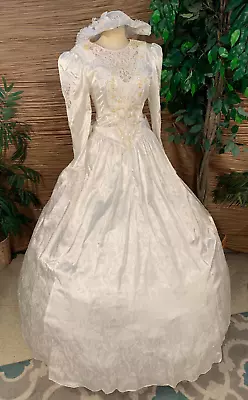 Jessica McClintock Vintage White Satin Bridal Gown Wedding Dress Size 6 And Hat • $99.99