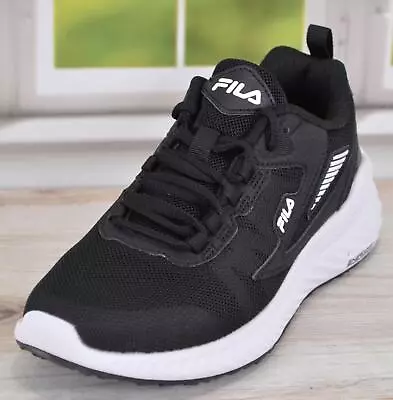 NEW FILA Women's Trazoros WINSPEED Running Shoes Sneakers Size 6 BLACK/WHITE • $21.84