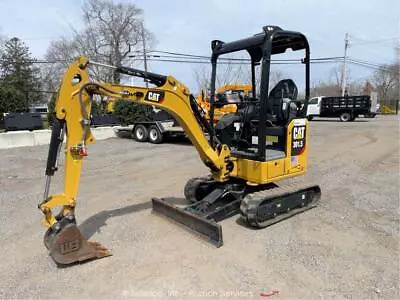 2019 Caterpillar 301.5 Hydraulic Mini Excavator Backhoe Aux Blade Bucket Bidadoo • $12400