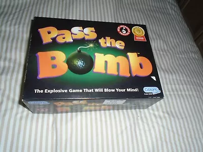 Gibson Pass The Bomb Complete Game - G990 • £6