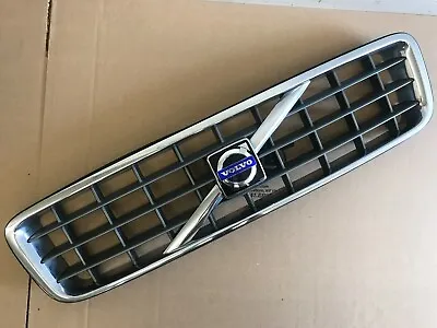 03-13 Volvo XC90 Front Grill 30678980 • $94.50