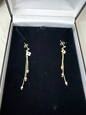 18ct Two Tone Dangling Earrings • £200