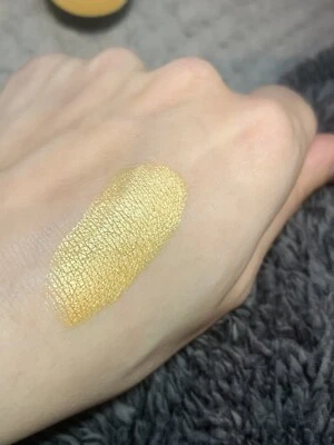 £5 • Buy Mac Pigment In The Shade Gold Mine DISCONTINUED Very Rare Find 0.4g SAMPLE!