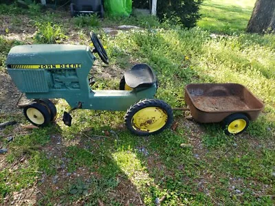 John Deere Vintage Die Cast Row Crop Pedal Tractor And Wagon  • $300