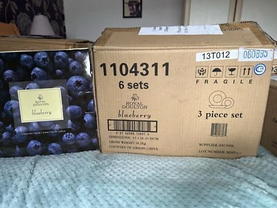£40 • Buy Royal Doulton Blueberry 3pc Dinner Set - Unused In Box - Next Day Delivery
