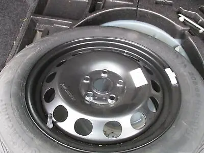 Used Wheel Fits: 2008 Volkswagen Rabbit VIN K 8th Digit 5x112mm 16x6-1/2 Alloy 8 • $104.98