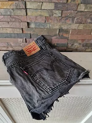 Levi's 501 Black Denim Jean Shorts - W32 - Vgc. • £20