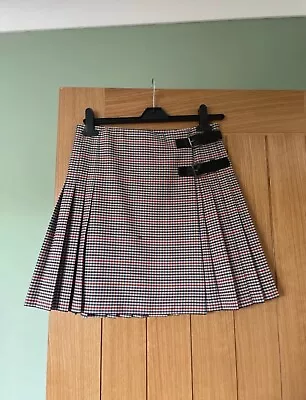 Jack Wills Pleated Skirt Size 6 • £6