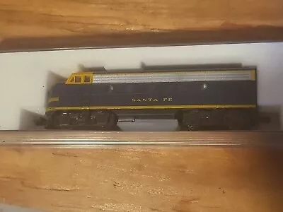 Santa Fe F7A Kato N Scale 176-0910 • $184