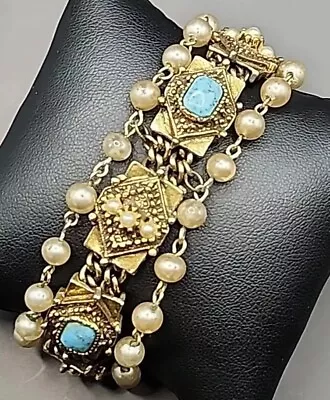 Goldette Unsigned Victorian Revival Glass Turquoise Faux Pearl 7.5  Bracelet  • $14.99