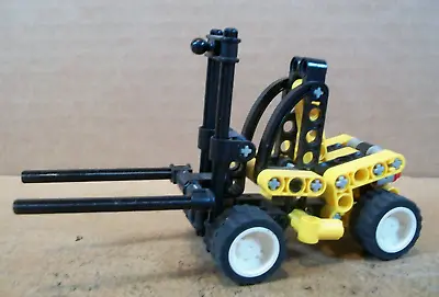 Lego Technic ~ Fork-Lift Truck 8441 ~ Complete ~ **No Box...**No Manual • $22.99