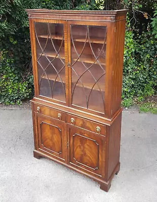 Reprodux Bevan Funnell Mahogany Bookcase • £375