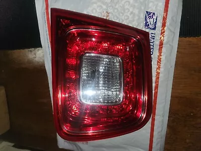 OEM 13-15 Chevy Malibu LTZ Right Passenger Side LED Inner Tail Light  22928366 • $42.50