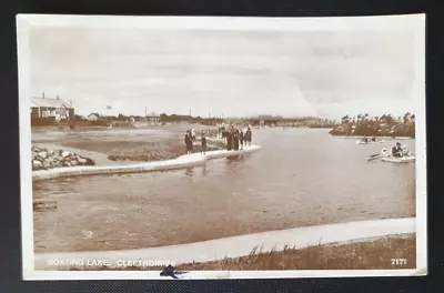 J Salmon B&W RP Postcard - Boating Lake Cleethorpes - 1932 (w) • £1.50