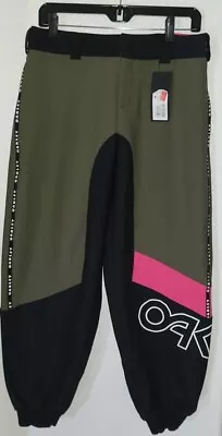 Mens Oakley Rio 2.0 DWR Pants Dark Brush Size Medium • $70