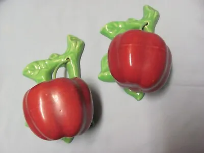 Vtg 50s Ceramic Wall Pockets Planters Vase Set Of 2 Red Apples Country Kitchen • $7.99
