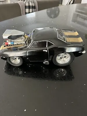 Funline Muscle Machine 1969 Chevy Camaro Z28 1:18 Scale 2000 Black/Gold • $29.99