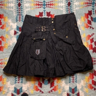$49 • Buy Damn Near Kilt’ Em Utility Back Kilt XL