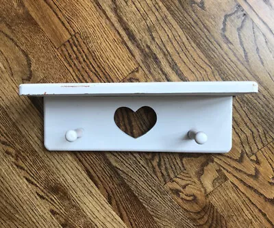 16  X 4.5  X 5  Vintage Shabby Chic Solid Wood White Wall Shelf Heart & 2 Pegs • $29.99