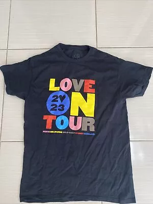 Harry Styles Love On Tour 2023 T Shirt Authentic  • $70